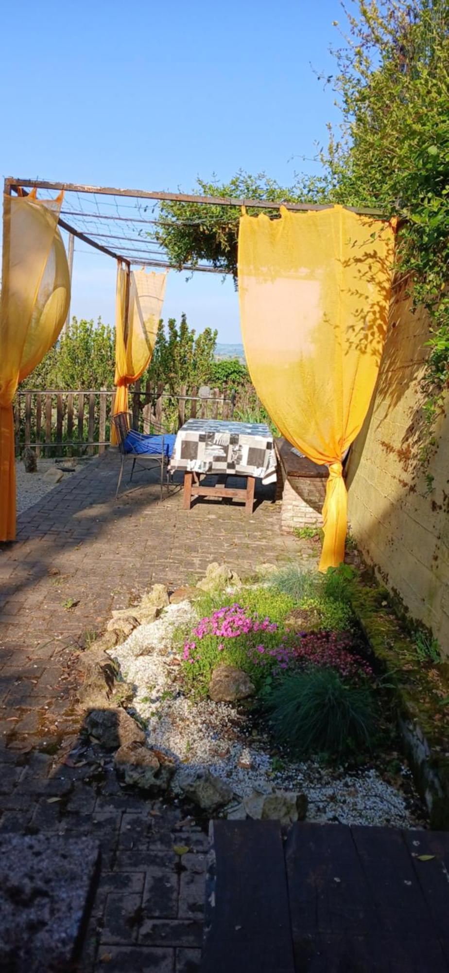 Casa Vacanza Il Colle Del Vento Calosso Esterno foto